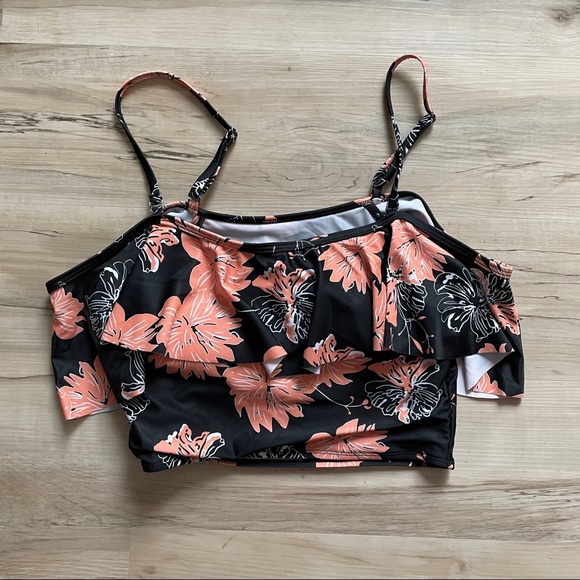 Shein Floral Bikini Swim Top - Picture 1 of 4